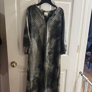 Velvet Textured Long Sleeve Maxi Dress - Gray